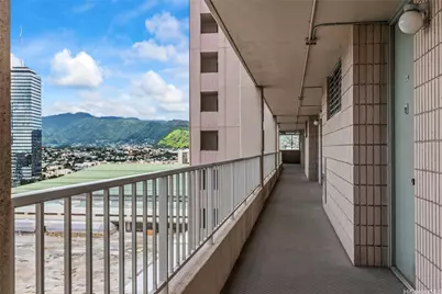 1848 Kahakai Drive #2006, Honolulu, HI 96814 - Photo 18