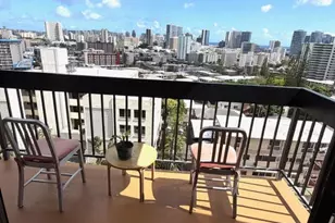 1560 Thurston Ave, Honolulu, HI 96822 - Photo 8