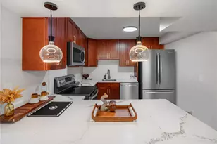 1860 Ala Moana Blvd, Honolulu, HI 96815 - Photo 2