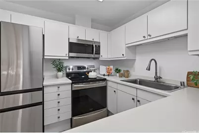725 Kapiolani Boulevard #1004, Honolulu, HI 96813 - Photo 12
