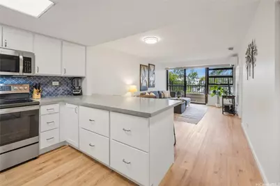 512 Iolani Avenue #202, Honolulu, HI 96813 - Photo 2