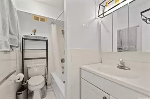 2421 Tusitala St, Honolulu, HI 96815 - Photo 12