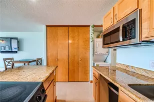 2611 Ala Wai Blvd, Honolulu, HI 96815 - Photo 20