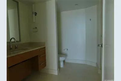 1177 Queen Street #1704, Honolulu, HI 96814 - Photo 14