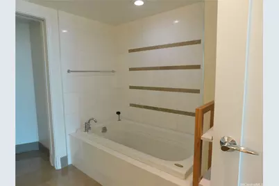 1177 Queen Street #1704, Honolulu, HI 96814 - Photo 8