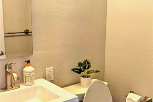1456 Thurston Ave, Honolulu, HI 96822 - Photo 12