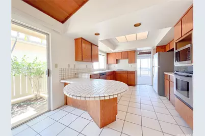 98-726 Keikialii Street, Aiea, HI 96701 - Photo 6
