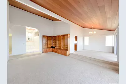 98-726 Keikialii Street, Aiea, HI 96701 - Photo 2