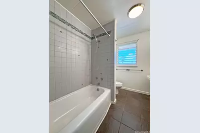 1220 Center Street #B, Honolulu, HI 96816 - Photo 10