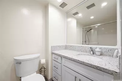 419 Keoniana Street #1105, Honolulu, HI 96815 - Photo 18