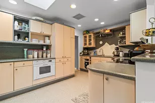 1074 Lunaai St, Kailua, HI 96734 - Photo 14