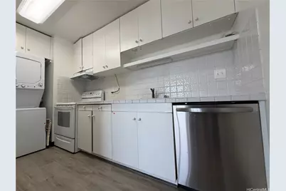 920 Ward Avenue #14B, Honolulu, HI 96814 - Photo 2