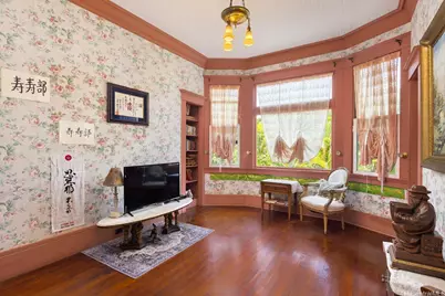 2001 Vancouver Drive, Honolulu, HI 96822 - Photo 8