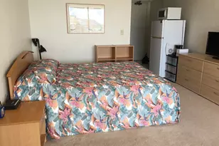 445 Seaside Ave, Honolulu, HI 96815 - Photo 2