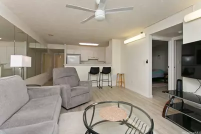 1448 Young Street #203, Honolulu, HI 96814 - Photo 2