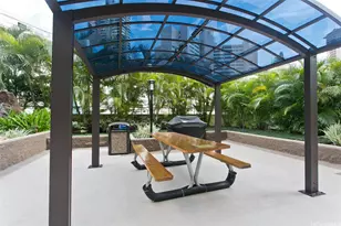 411 Hobron Ln, Honolulu, HI 96815 - Photo 18