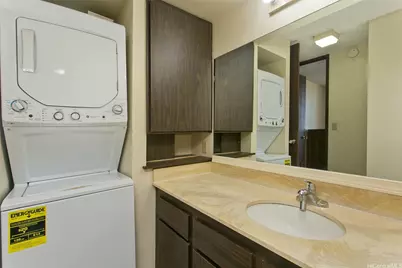 411 Hobron Lane #2905, Honolulu, HI 96815 - Photo 8