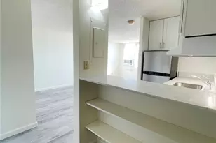 98-288 Kaonohi St, Aiea, HI 96701 - Photo 4