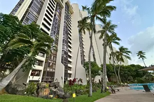 521 Hahaione St, Honolulu, HI 96825 - Photo 18