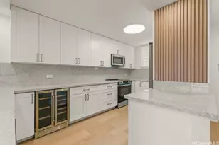 1717 Ala Wai Blvd, Honolulu, HI 96815 - Photo 16