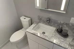 [Address not provided], Honolulu, HI 96814 - Photo 4