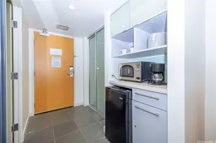 410 Atkinson Dr, Honolulu, HI 96814 - Photo 6