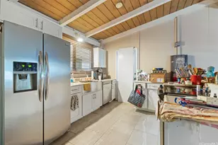 889 Alahaki St, Kailua, HI 96734 - Photo 6