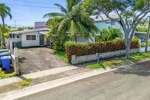 889 Alahaki St, Kailua, HI 96734 - Photo 1
