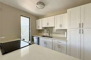 1670 Kalakaua Ave, Honolulu, HI 96826 - Photo 2