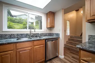 98-1733 Kaahumanu St, Aiea, HI 96701 - Photo 12