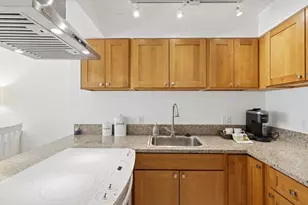 3138 Waialae Ave, Honolulu, HI 96816 - Photo 8