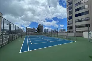 1221 Victoria St, Honolulu, HI 96814 - Photo 10