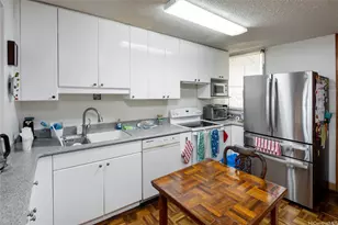 500 University Ave, Honolulu, HI 96826 - Photo 12