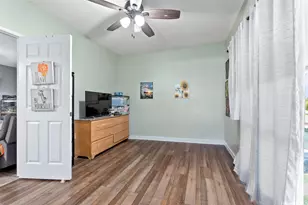 91-609 Puamaeole St, Ewa Beach, HI 96706 - Photo 6
