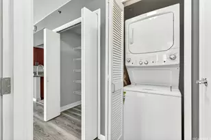 909 Kapiolani Blvd, Honolulu, HI 96814 - Photo 14
