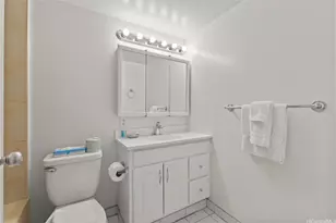 1777 Ala Moana Blvd, Honolulu, HI 96815 - Photo 16