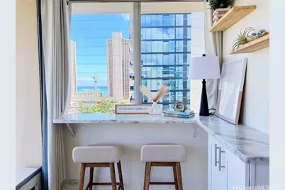 444 Kanekapolei Street #1402, Honolulu, HI 96815 - Photo 1