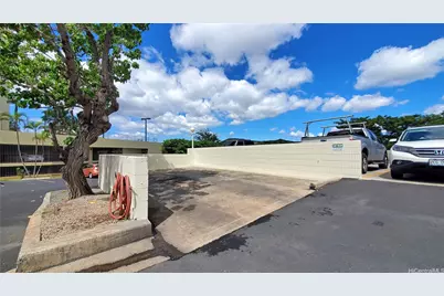 1160 Ala Napunani Street #1706, Honolulu, HI 96818 - Photo 14