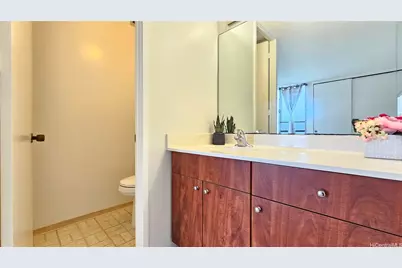 1160 Ala Napunani Street #1706, Honolulu, HI 96818 - Photo 4