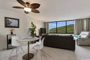 555 Hahaione St, Honolulu, HI 96825 - Photo 2
