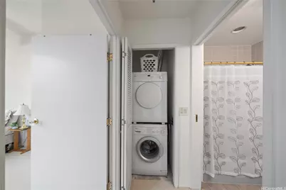 725 Kapiolani Boulevard #2205, Honolulu, HI 96813 - Photo 8