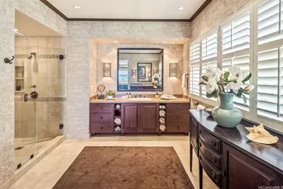 218 Kaalawai Place, Honolulu, HI 96816 - Photo 12