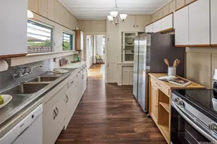 2417 Parker Pl, Honolulu, HI 96822 - Photo 12