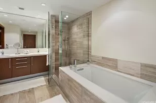 1555 Kapiolani Blvd, Honolulu, HI 96814 - Photo 4