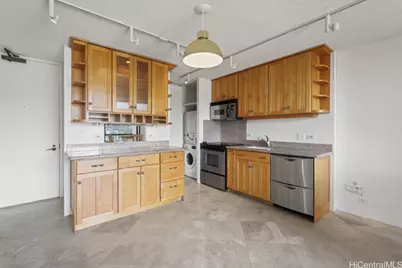 320 Liliuokalani Avenue #2005, Honolulu, HI 96815 - Photo 12