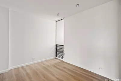 320 Liliuokalani Avenue #2005, Honolulu, HI 96815 - Photo 6