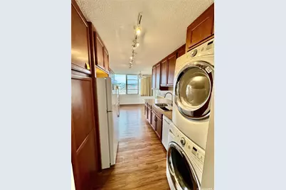 2825 S King Street #1204, Honolulu, HI 96826 - Photo 6