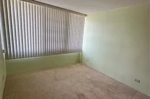 2825 S King St, Honolulu, HI 96826 - Photo 16