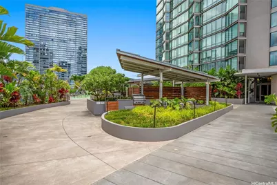 1001 Queen Street #1602, Honolulu, HI 96814 - Photo 20