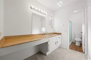 1105 Mokuhano St, Honolulu, HI 96825 - Photo 16